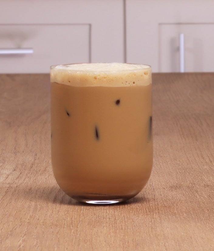 iced shaken espresso in glas