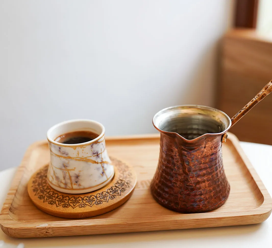 bestel een arabische koffie