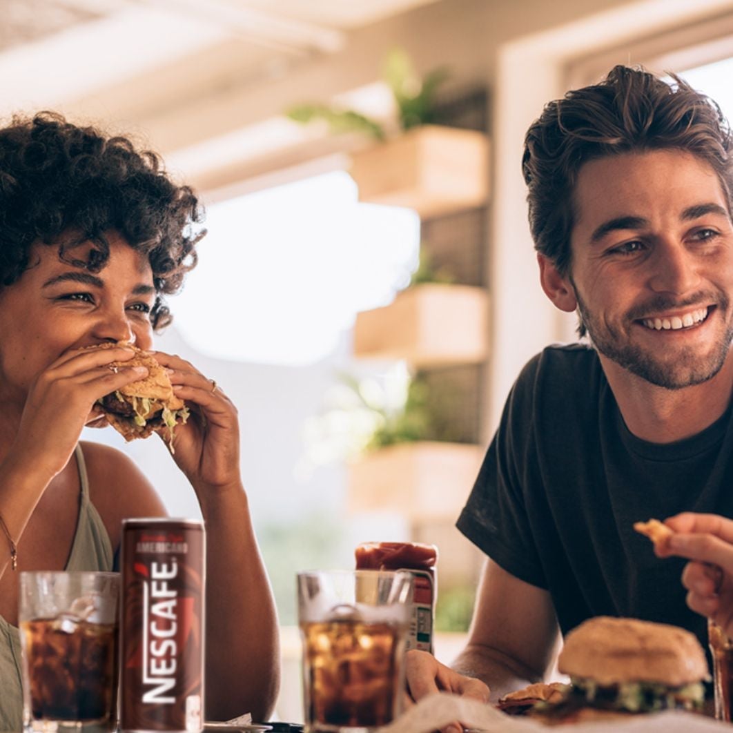 caramel latte coffee på farten