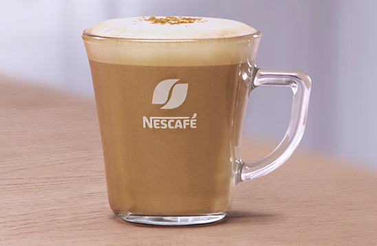 Cappuccino receta casera con almendras