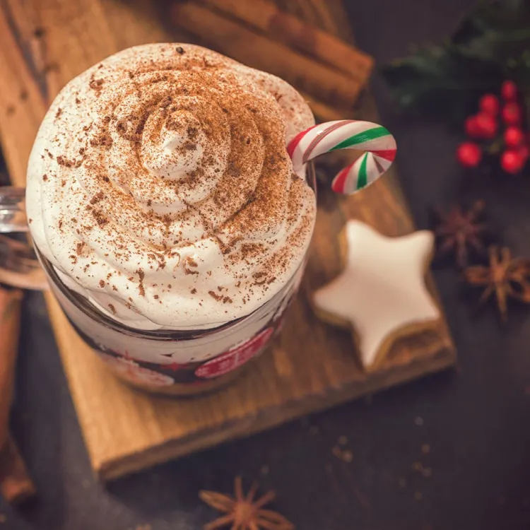 cafea cu sirop de turtă dulce