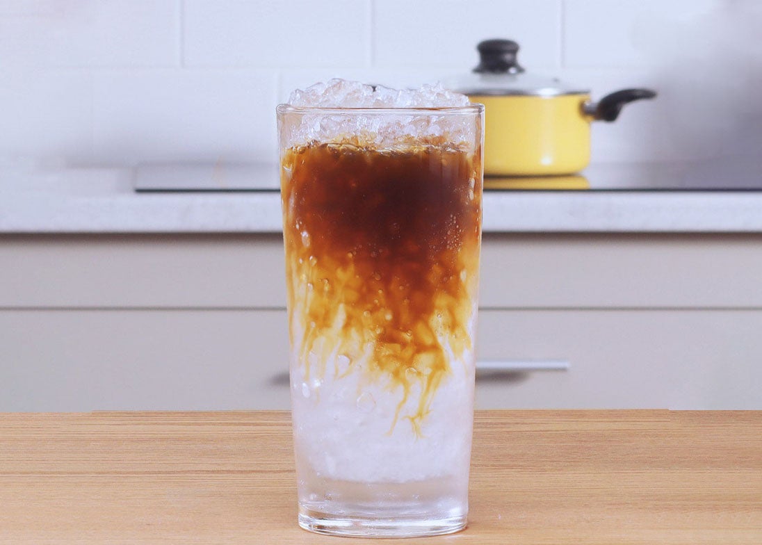 Instant penušava ledena kafa