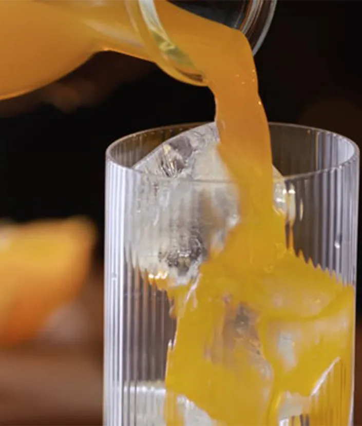 Apelsinjuice i ett glas