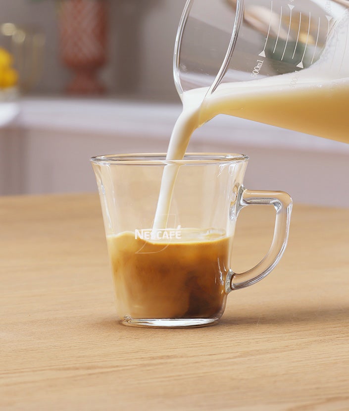 White Chocolate Mocha step 4