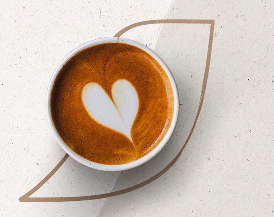 Coffee mug with latte art heart