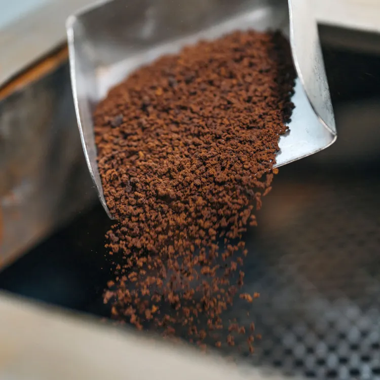 Retaining rich coffee flavour