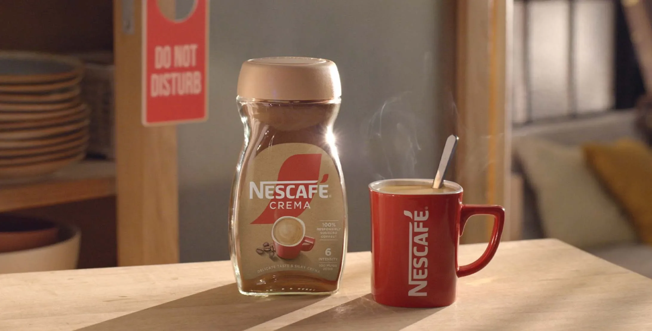 fľaša nescafe crema