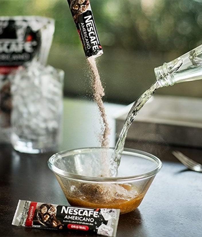 เกล็ดน้ำแข็งกาแฟ กรานิต้าอเมริกาโน่เย็น (Nescafe Americano Granita)