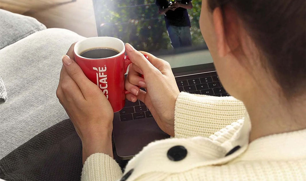 ดื่มด่ำกาแฟแก้วโปรดของคุณ