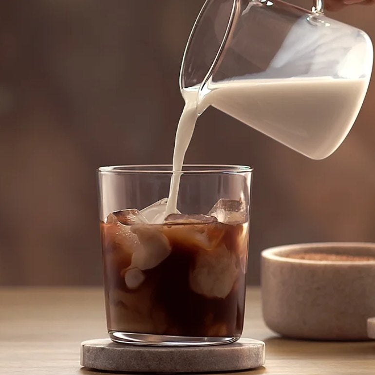 คาเฟ่โอ​เล่ต์ (Cafe Au Lait)