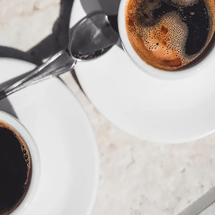 What is the difference between a long black coffee and an americano?