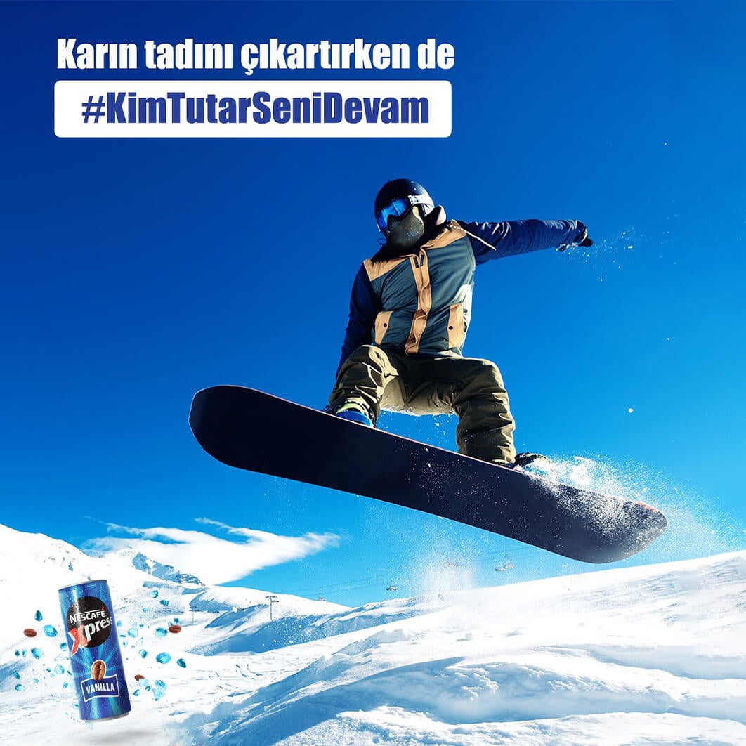 snowboard yapan adam