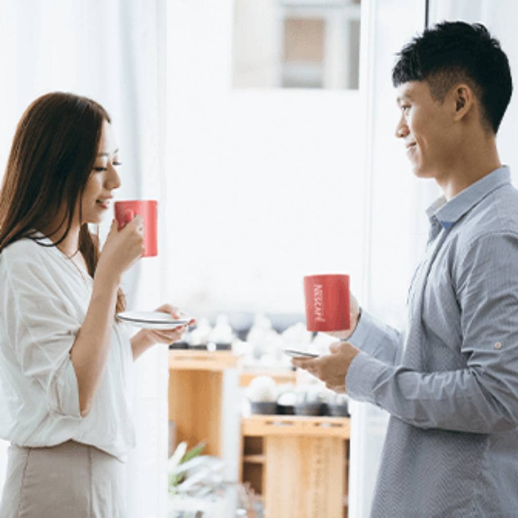 Tận hưởng trọn vẹn từng khoảnh khắc kết nối với bản thân và những người xung quanh với tách NESCAFÉ thơm nồng mỗi ngày nhé!