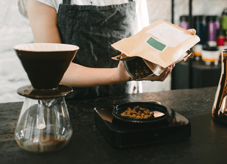 Gợi ý dụng cụ pha cà phê tại nhà đơn giản chuẩn vị quán